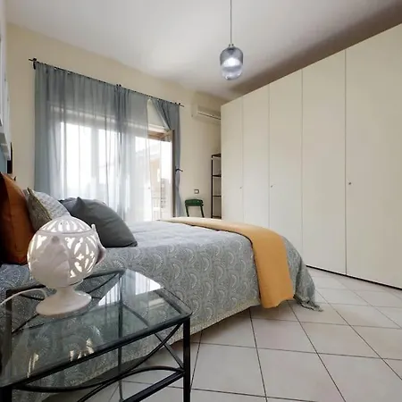 Relax With 2 Balconies - 2 Bedroom Flat, 3rd Floor With Lift, High Comfort, Quite, A Walk From Urban Train Station Gemelli And Metro A Stops Battistini & Cornelia Connecting To Center In 20 Minutes, 2 Steps From Bus Stop, Cycle Path, Groceries *