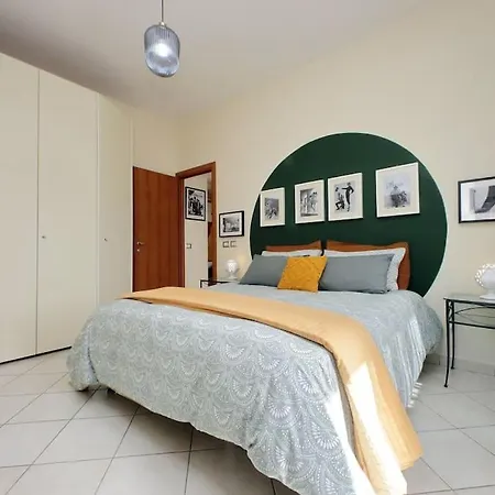 Relax Rome: Balcony Flat Near Gemelli Station Rome